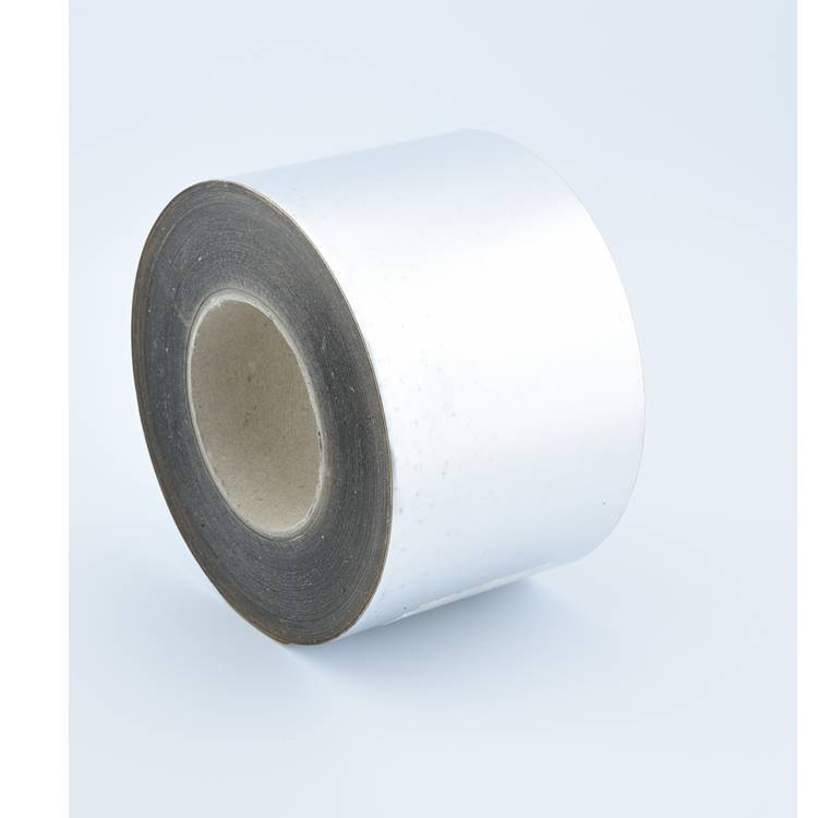 Roll of 90mm x 50 Metre Reinforced Cold Weather Aluminium Foil Tape